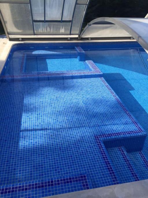 Casa De Ferias Villa Azeitao Luaran gambar